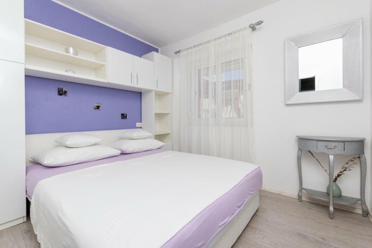 Apartments Babaja Traù Esterno foto